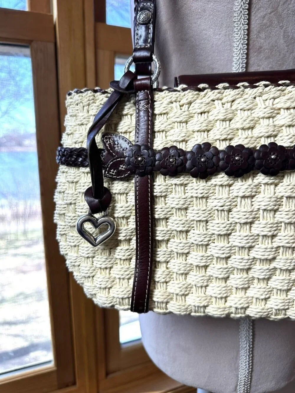 Brighton Peggy Straw Leather Tote Woven Basket Floral Trim Charm Bag - Picture 3 of 10